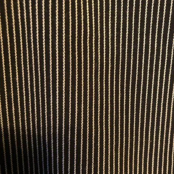 Bill Blass Pinstripe Shirt w/roll up sleeve button and tab, Size L - Picture 9 of 10